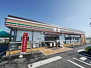 セブンイレブン狭山水野店 673m