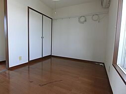 フォーブル三上 2階1Kのリビング/ダイニング