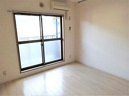 ホワイトレジデンス 1階1Kのリビング/ダイニング