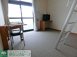 多摩都市モノレール 桜街道駅 徒歩20分の賃貸アパート 2階1Kのリビング/ダイニング