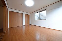 JR南武線 西国立駅 徒歩11分の賃貸アパート 2階1Kのリビング/ダイニング