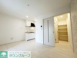 エスペリオ道場南 204 3階1LDKのリビング/ダイニング