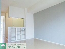 ラ プリマ さくら坂 102 1階2LDKのリビング/ダイニング