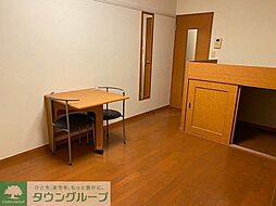 レオパレスプルミエール 1階1Kのリビング/ダイニング