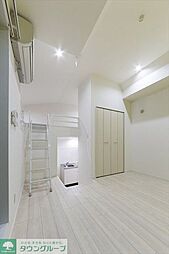 グレイスヴィラ 205 2階ワンルームのリビング/ダイニング