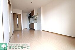 ロイヤルハウス　Ａ 302 3階2DKのリビング/ダイニング