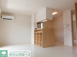 レセンテ小仲台 102 1階2LDKのリビング/ダイニング