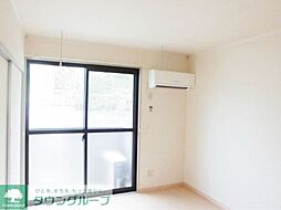 ジョイ・フィールド 105 1階2DKのリビング/ダイニング