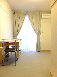 レオパレスみどりIII 3階1Kのリビング/ダイニング