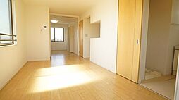 JR内房線 五井駅 バス13分 藤井下車 徒歩5分の賃貸アパート 3階1LDKのリビング/ダイニング