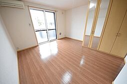 ティアラ 101 1階1Kのリビング/ダイニング