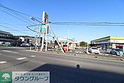 モスバーガー東金店 徒歩16分。 1240m