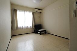 レオネクストルーチェ 203 2階1Kのリビング/ダイニング