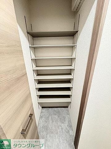 収納