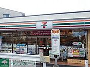 セブンイレブン藤沢本町2丁目店 徒歩3分。コンビニ 190m