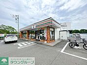 セブンイレブン茅ヶ崎本宿町店 徒歩6分。 430m