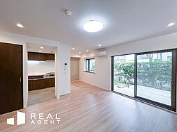 横浜・小机パークスクエアC棟 3LDKのリビング/ダイニング