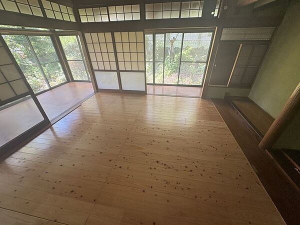 室内を拡大表示
