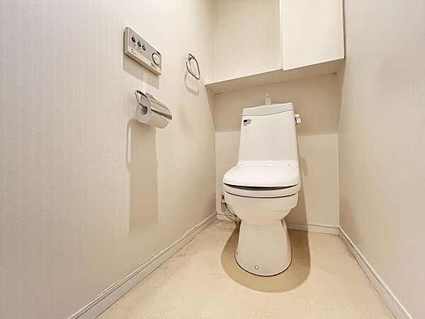 トイレを拡大表示
