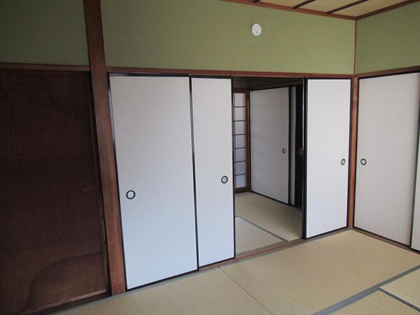 室内