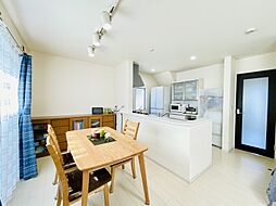 リビング/ダイニングの画像