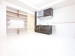 京急本線 京急鶴見駅 徒歩3分の賃貸マンション 4階1LDKのリビング/ダイニング