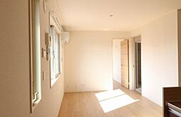 京急本線 雑色駅 徒歩14分の賃貸アパート 2階2LDKのリビング/ダイニング