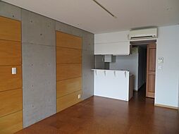 JR南武線 武蔵新城駅 徒歩3分の賃貸マンション 3階1Kのリビング/ダイニング