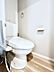 トイレ：◆1号棟◆～Toilet～　清潔感のある水回り♪トイレはウォシュレット付きです◎トイレは毎日使わざるを得ないもの。いつも清潔を保ちたいですね。トイレが2ヶ所あるので朝の混雑時に便利です！