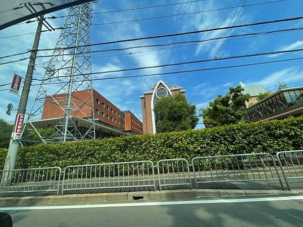 画像29:【大学】私立近畿大学 東大阪キャンパスまで59ｍ