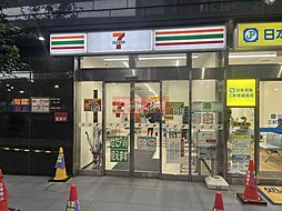 セブンイレブン三軒茶屋玉川通り店 徒歩4分。 310m