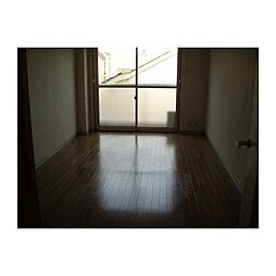 ＰＲＥＳＥＮＴ・晴 302 3階1Kのリビング/ダイニング