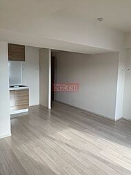 ステラメゾン三軒茶屋 202 2階2LDKのリビング/ダイニング