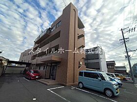 セレーノ坂上 201 ｜ 愛知県豊橋市東田町字東前山22（賃貸マンション1K・2階・28.22㎡） その1