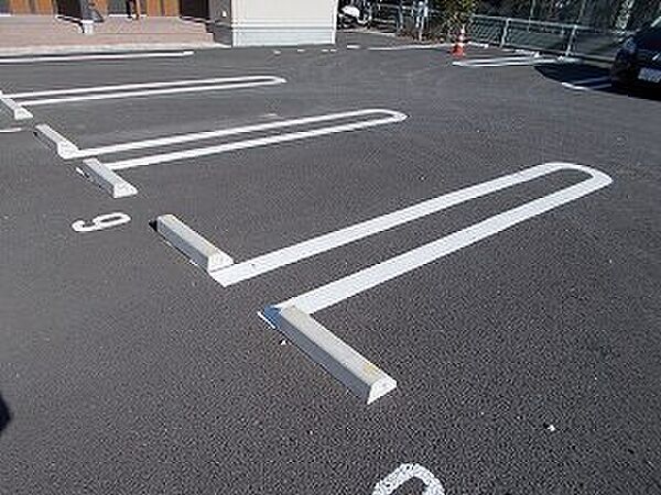 apartment 茨城県潮来市日の出８丁目14番地10
日の出の賃貸情報を見る
物件地図