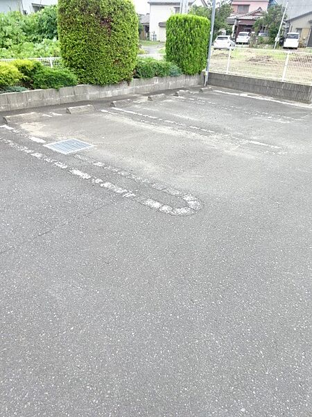apartment 茨城県潮来市新宮1977番地
新宮の賃貸情報を見る
物件地図