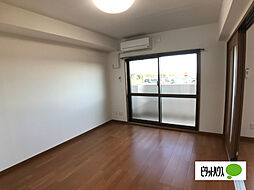 ミヨヒコHK−K1 303 3階1LDKのリビング/ダイニング