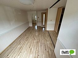 ヴィラ・ベーネ B105 1階1LDKのリビング/ダイニング