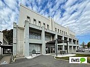 役所「潮来市役所まで2490m」