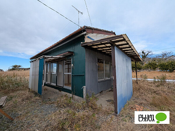 detached 茨城県潮来市上戸2311番地1
上戸の賃貸情報を見る
物件地図