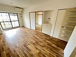 ジュネス 703 7階3LDKのリビング/ダイニング