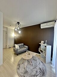 広島電鉄2系統 西観音町駅 徒歩16分の賃貸マンション 1階1LDKのリビング/ダイニング