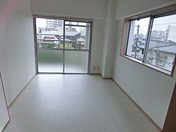 広島電鉄8系統 江波駅 徒歩10分の賃貸マンション