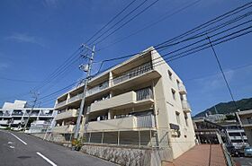 広島県広島市西区井口２丁目（賃貸マンション2LDK・3階・57.21㎡） その1