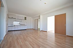 広島電鉄宮島線 古江駅 徒歩8分の賃貸マンション 5階2LDKのリビング/ダイニング