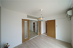 広島電鉄宮島線 草津駅 徒歩5分の賃貸アパート 1階2DKのリビング/ダイニング