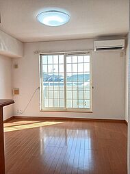 JR山陽本線 天神川駅 徒歩29分の賃貸アパート 2階1LDKのリビング/ダイニング