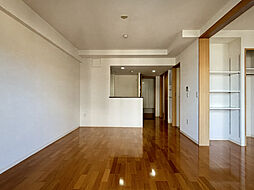 広島電鉄宮島線 古江駅 徒歩10分の賃貸マンション 5階2LDKのリビング/ダイニング