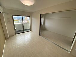 JR可部線 七軒茶屋駅 徒歩12分の賃貸アパート 3階1LDKのリビング/ダイニング