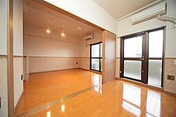 Grand E’terna岡山III 8階1LDKのリビング/ダイニング